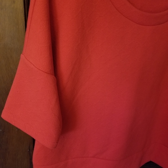 LOFT top in sunset orange. - Picture 2 of 4